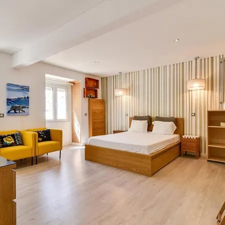Charming 2 Bedroom At Restelo