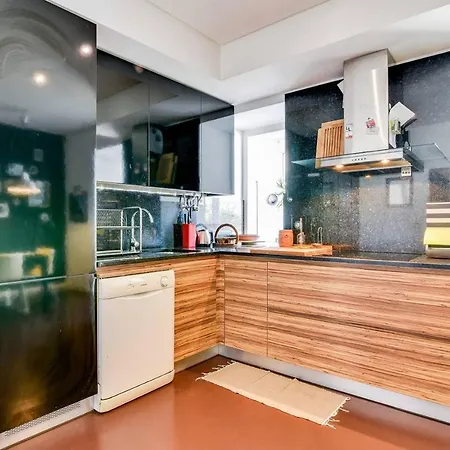 Charming 2 Bedroom At Restelo * Lisbon